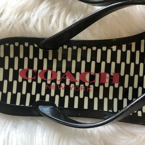 Coach Landon Black Jelly Flip Flop Sandals Size 6 - Picture 3 of 5